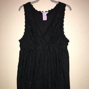 Candie's black lace top